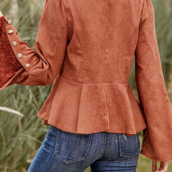 Cupshe Jacket - Picture 3 of 4